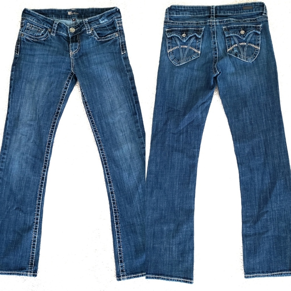 Kut From The Kloth Embroidered Pockets Boot